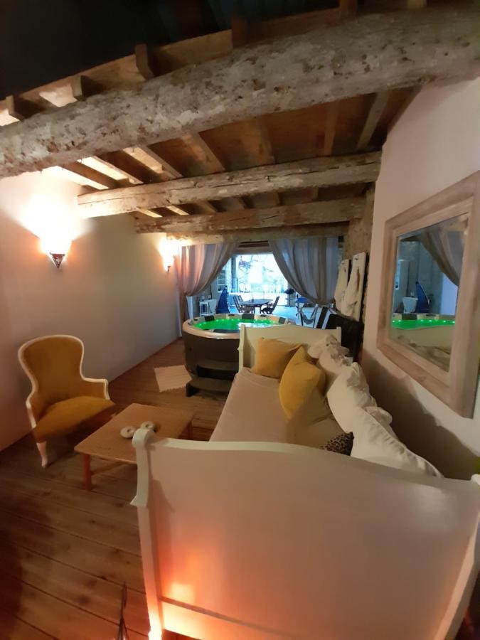 Holiday home La Maisonnette Avec Et Piscine *