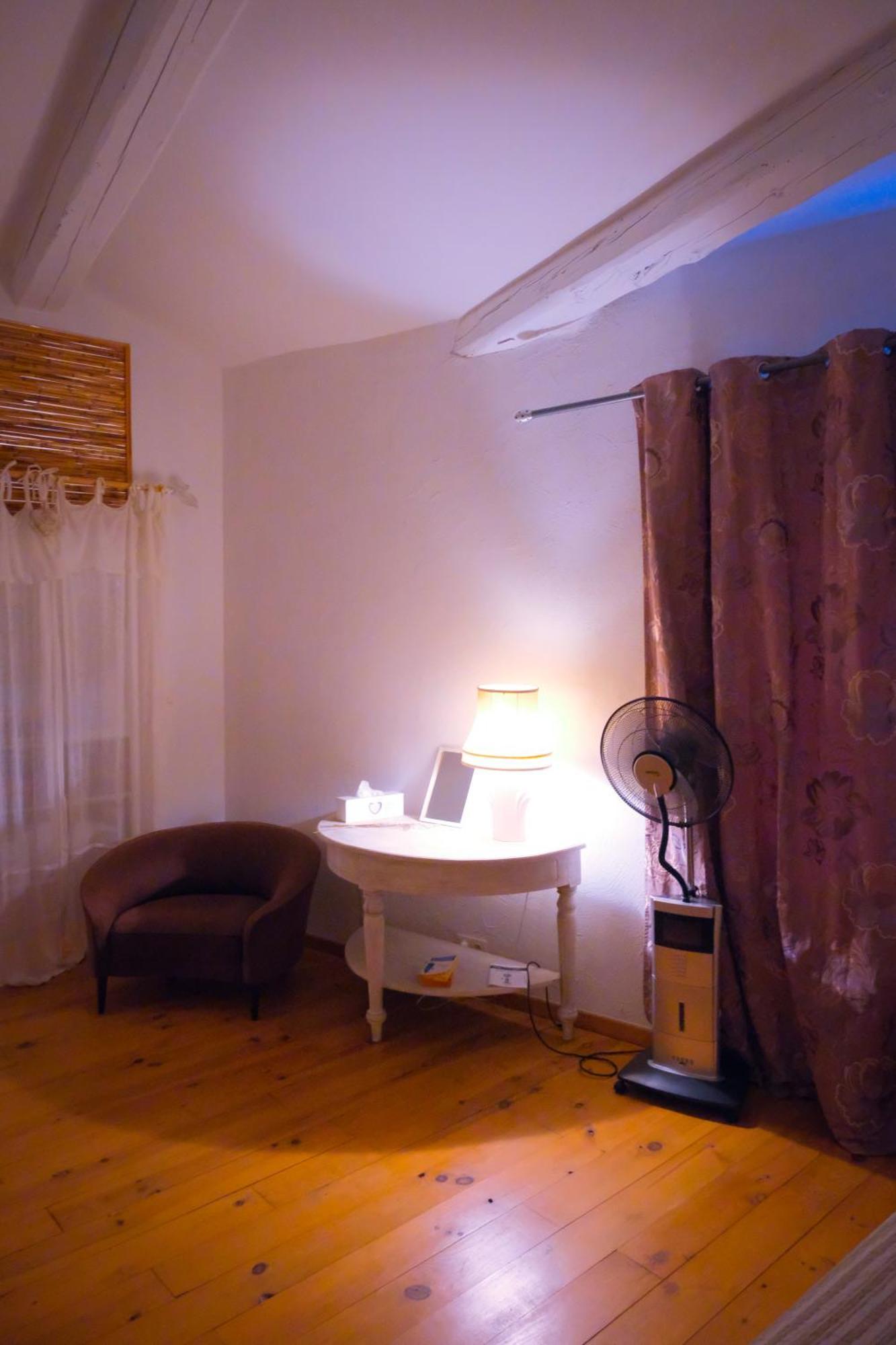 La Maisonnette Avec Et Piscine Holiday home *